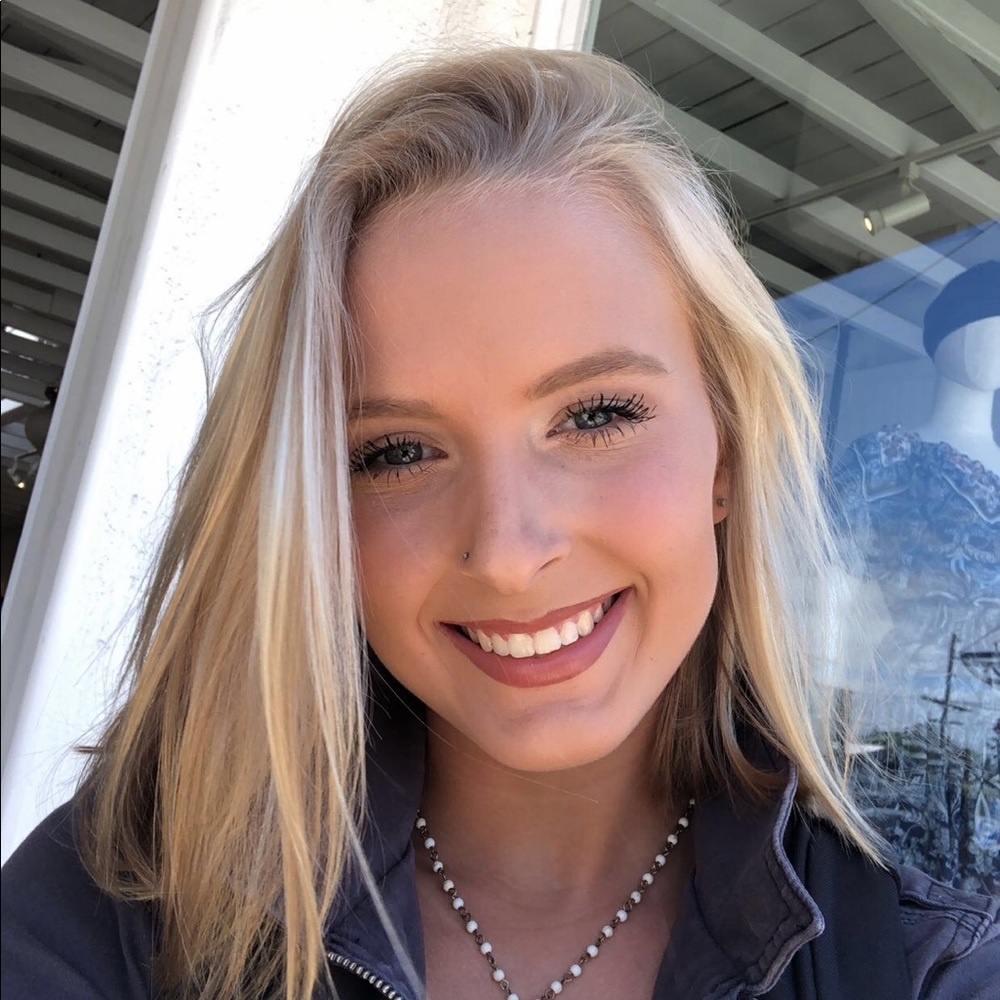 Meet your Posher, Hannah